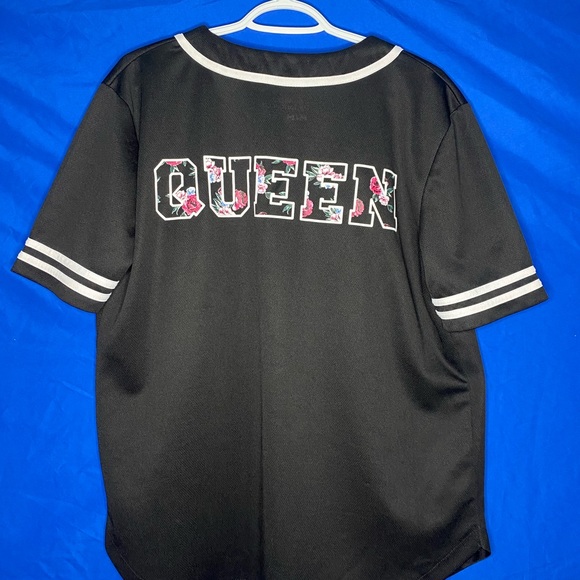 Black “queen” baseball jersey. (Worn: 1) - Picture 3 of 4
